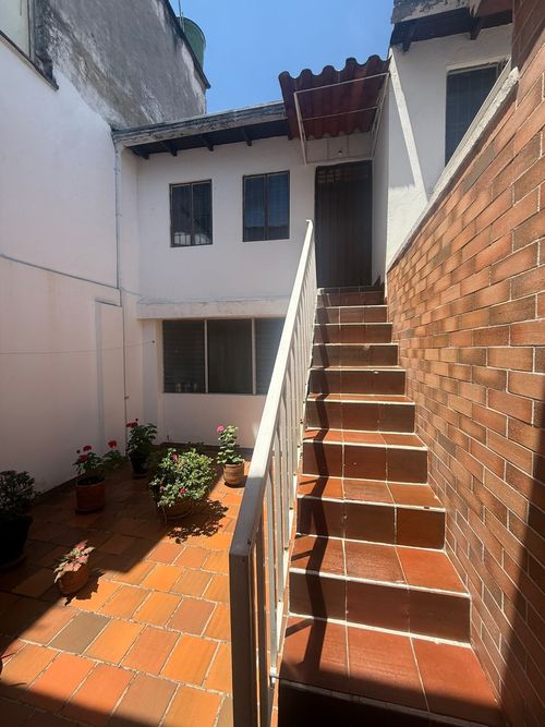 Casa de 6 alcobas en venta en La Ceiba, Bucaramanga, 230 m² · foto 13 de 24