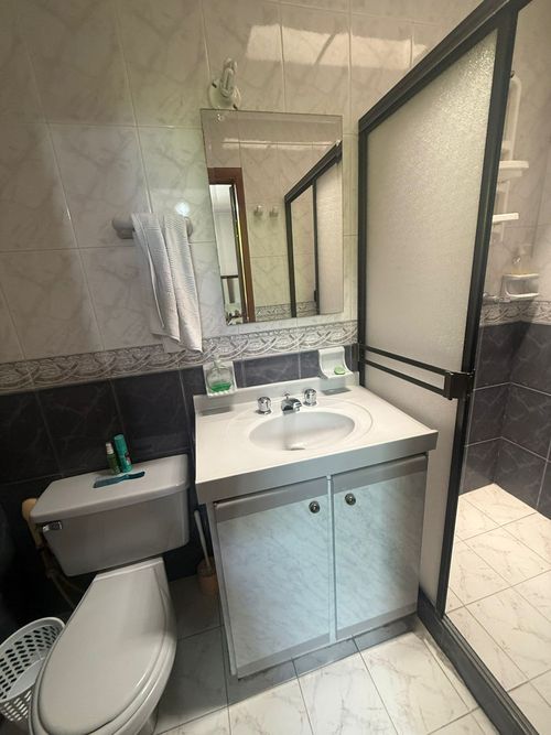 Casa de 6 alcobas en venta en La Ceiba, Bucaramanga, 230 m² · foto 18 de 24