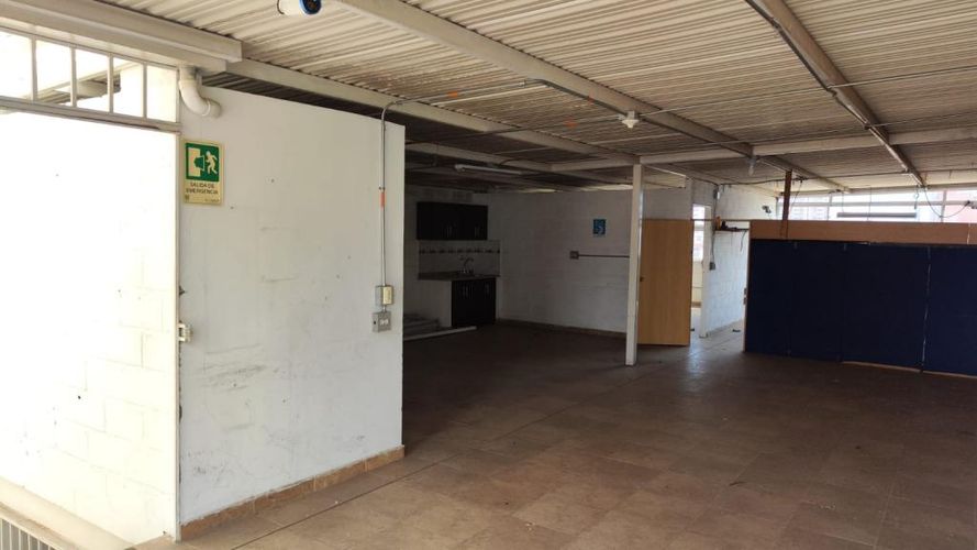 Bodega en venta en Cabañas, Bello, 800 m² · foto 4 de 22
