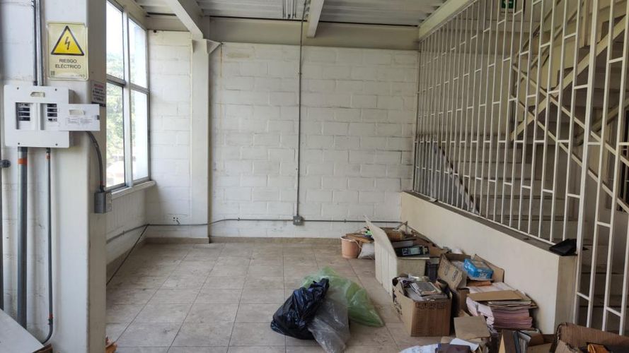 Bodega en venta en Cabañas, Bello, 800 m² · foto 12 de 22