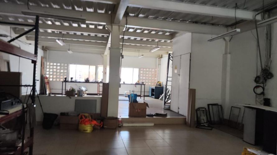 Bodega en venta en Cabañas, Bello, 800 m² · foto 18 de 22