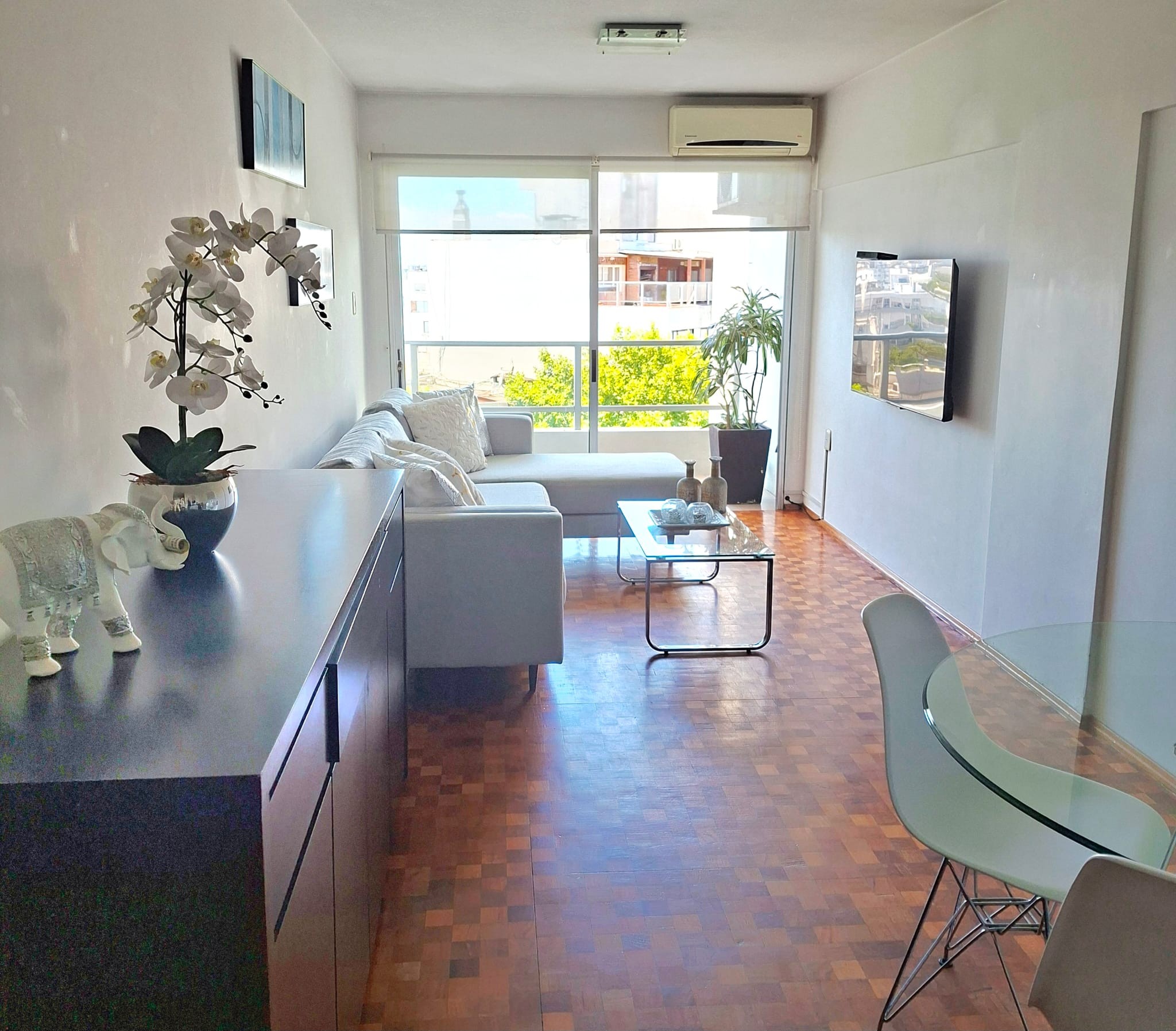 Apartamento Pent-house Dúplex En Pocitos | 140 M2 | Tarraza Con Parrillero | Garage - Widok 2