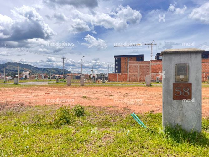 Lote en venta en El Tambo, La Ceja, 70 m² · foto 5 de 5
