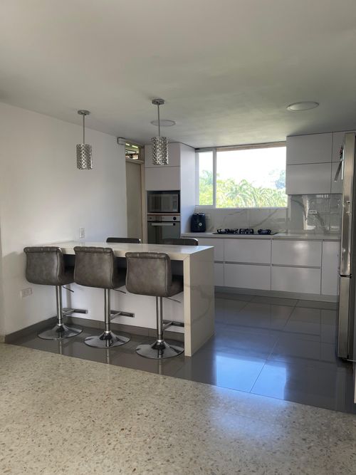 Apartamento de 3 alcobas en venta en La Flora, Cali, 87 m² · foto 2 de 18