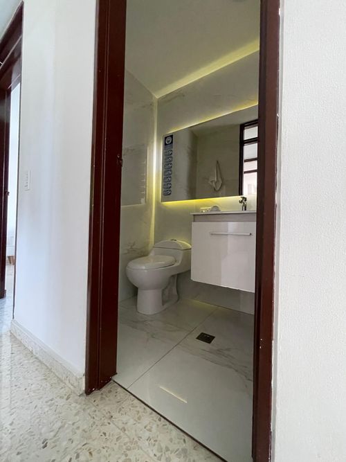 Apartamento de 3 alcobas en venta en La Flora, Cali, 87 m² · foto 6 de 18
