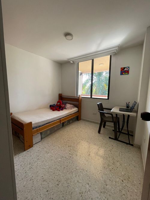 Apartamento de 3 alcobas en venta en La Flora, Cali, 87 m² · foto 7 de 18