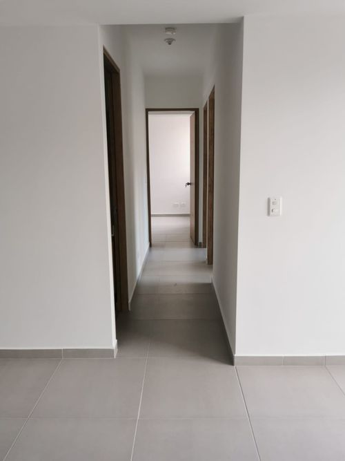 Apartamento de 3 alcobas en venta en Pachelly, Bello, 69 m² · foto 5 de 14