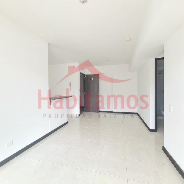Apartamento en venta en Glorieta Pilsen, Itagüí · foto 2 de 20