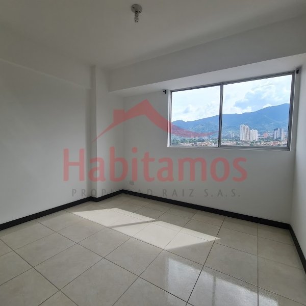Apartamento en venta en Glorieta Pilsen, Itagüí · foto 7 de 20