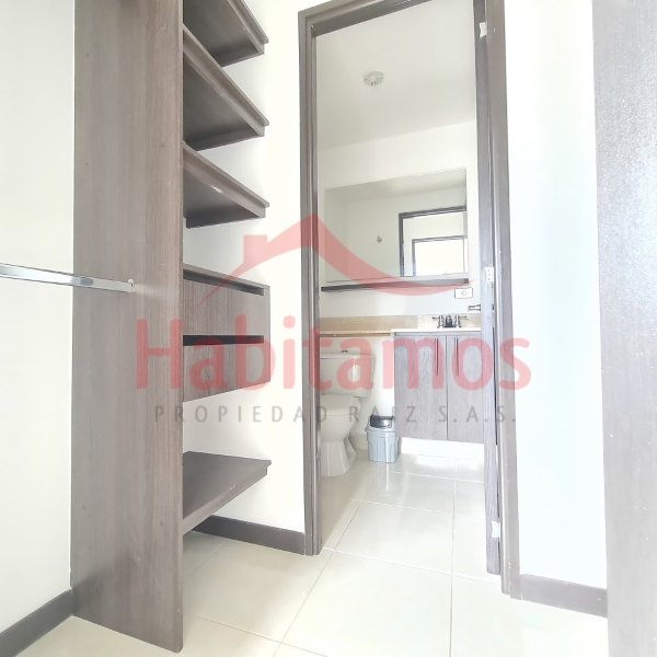Apartamento en venta en Glorieta Pilsen, Itagüí · foto 8 de 20