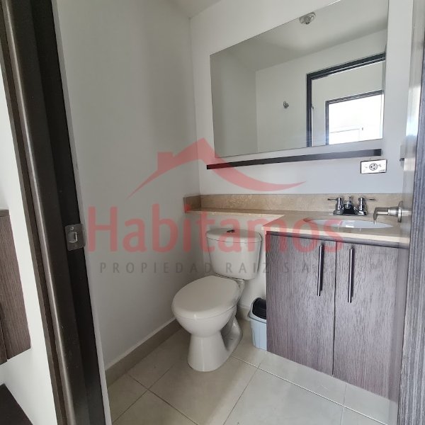 Apartamento en venta en Glorieta Pilsen, Itagüí · foto 9 de 20