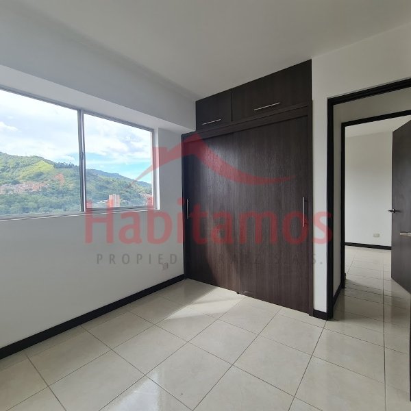 Apartamento en venta en Glorieta Pilsen, Itagüí · foto 13 de 20