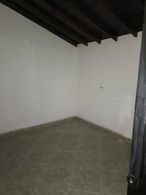 Local en arriendo en Bosques De San Pablo, Medellín, 100 m² · foto 23 de 24