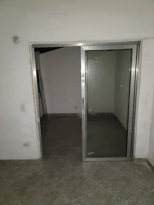 Local en arriendo en Bosques De San Pablo, Medellín, 100 m² · foto 24 de 24