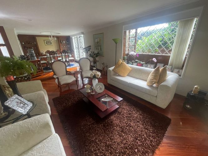 Casa de 4 alcobas en venta en Belmira, Bogotá, 159 m² · foto 10 de 24