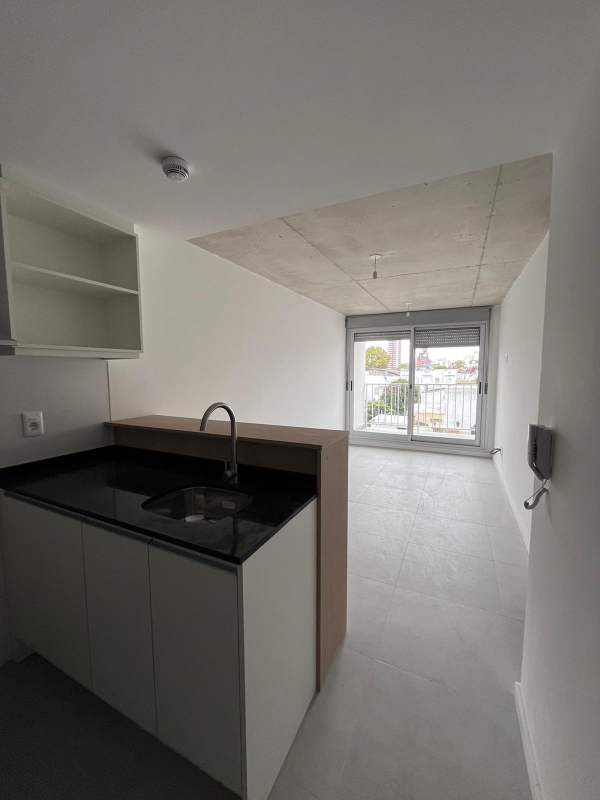 Alquiler apartamento de 2 dormitorios en La Blanqueada a estrenar