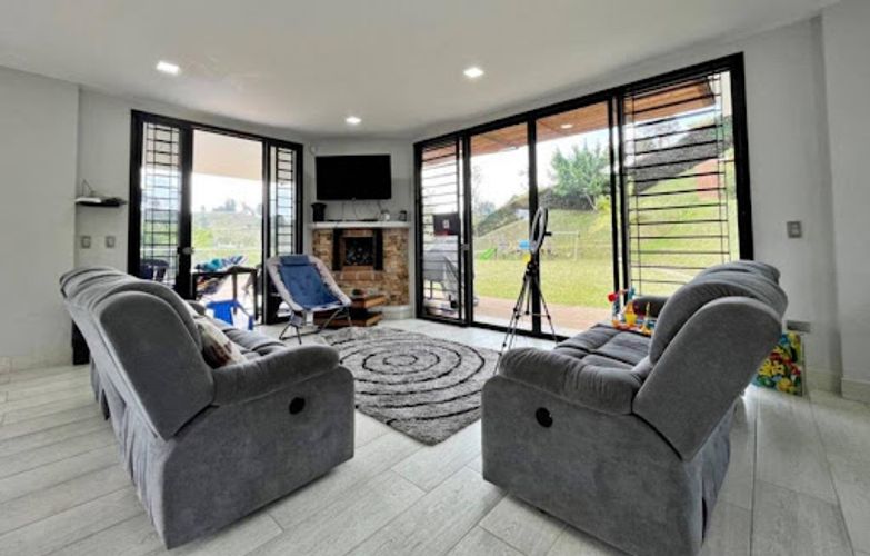 Casa de 4 alcobas en venta en San Luis, Rionegro, 360 m² · foto 5 de 24