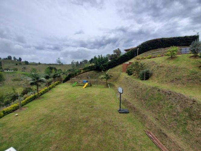 Casa de 4 alcobas en venta en San Luis, Rionegro, 360 m² · foto 18 de 24