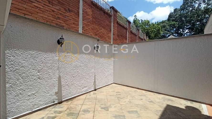 Casa de 4 alcobas en venta en Anillo Vial, Floridablanca, 234 m² · foto 10 de 24