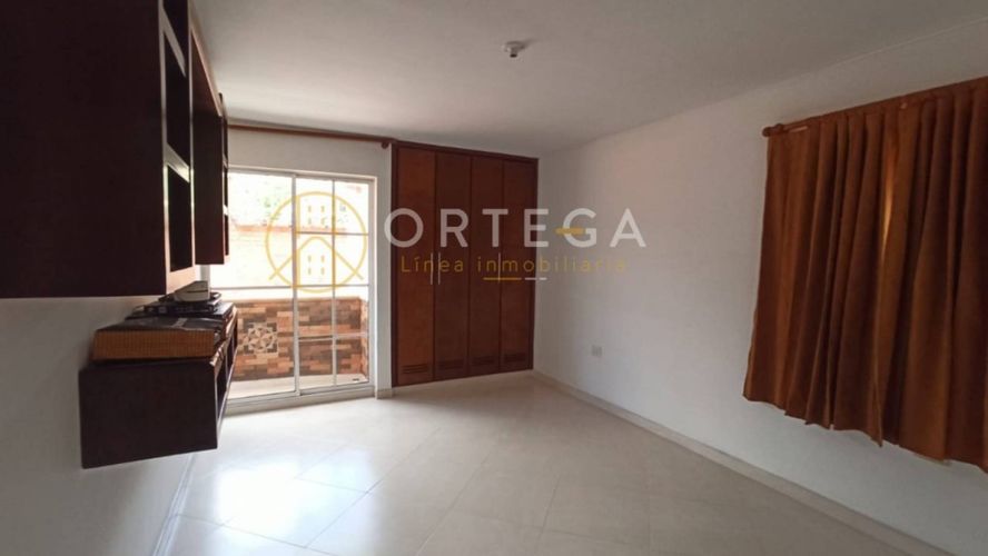 Casa de 4 alcobas en venta en Anillo Vial, Floridablanca, 234 m² · foto 12 de 24