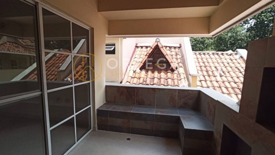 Casa de 4 alcobas en venta en Anillo Vial, Floridablanca, 234 m² · foto 21 de 24