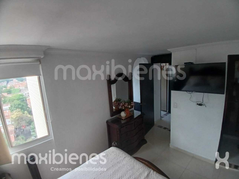 Apartamento en venta en Belén Los Alpes, Medellín · foto 4 de 13