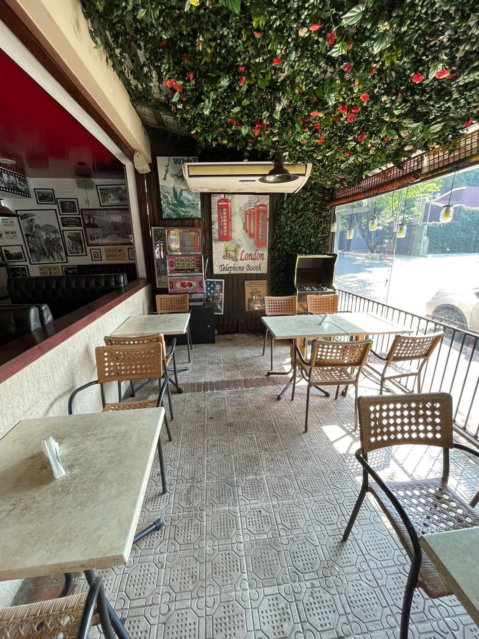 Alquilo local gastronomico en zona concurrida de Recoleta — foto 3