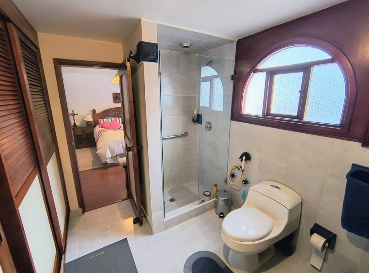 Casa en venta en San Jose De Bavaria, Bogotá · foto 19 de 24