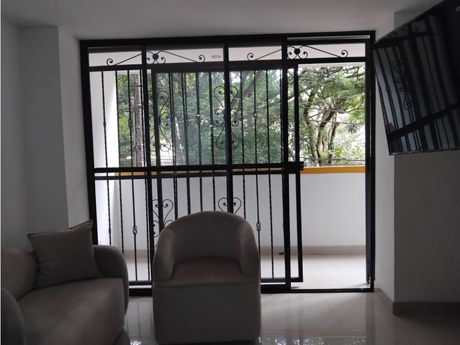 Apartamento de 3 alcobas en arriendo en Conquistadores, Medellín, 90 m² · foto 7 de 24