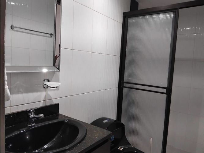 Apartamento de 3 alcobas en arriendo en Conquistadores, Medellín, 90 m² · foto 8 de 24