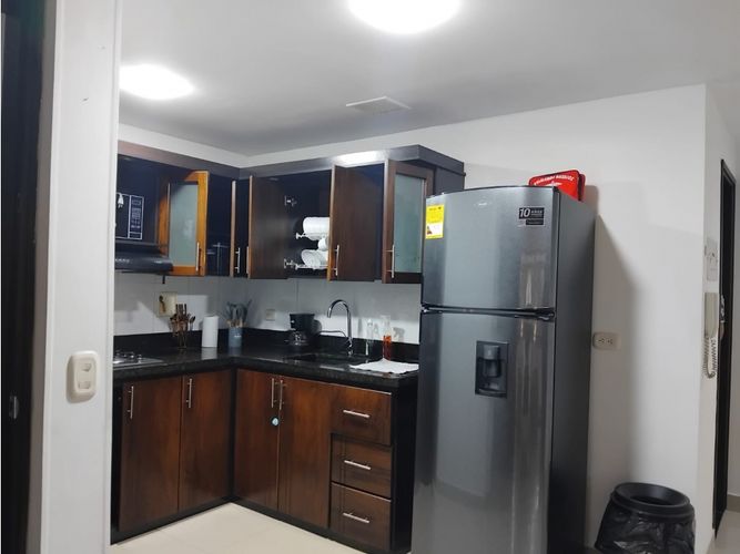 Apartamento de 3 alcobas en arriendo en Conquistadores, Medellín, 90 m² · foto 10 de 24