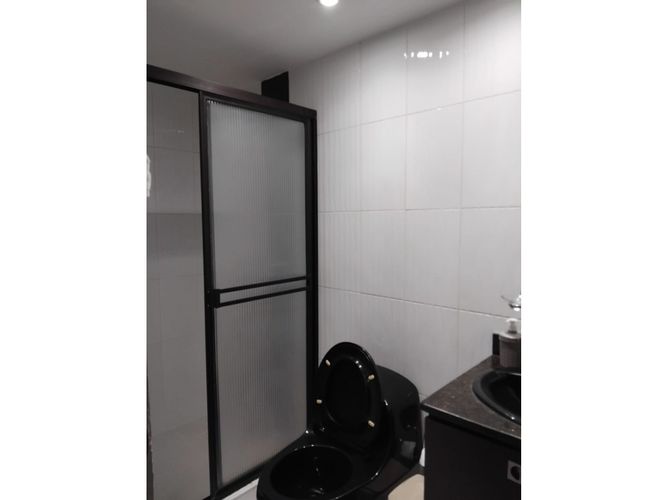 Apartamento de 3 alcobas en arriendo en Conquistadores, Medellín, 90 m² · foto 20 de 24