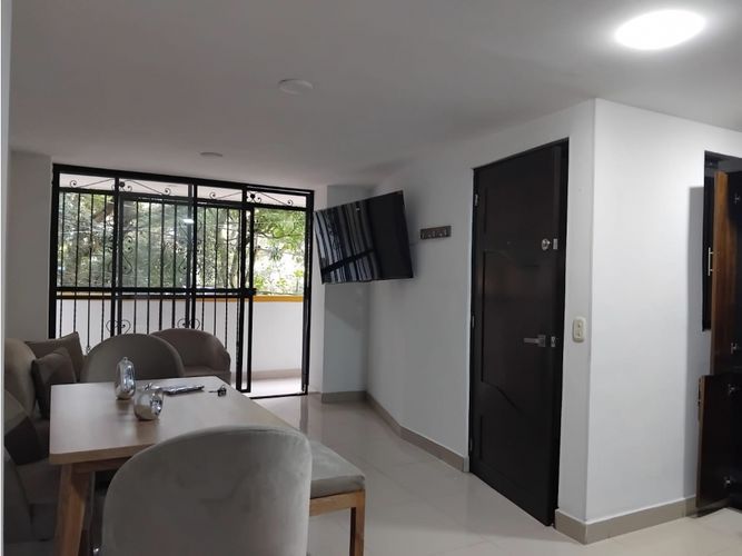 Apartamento de 3 alcobas en arriendo en Conquistadores, Medellín, 90 m² · foto 24 de 24