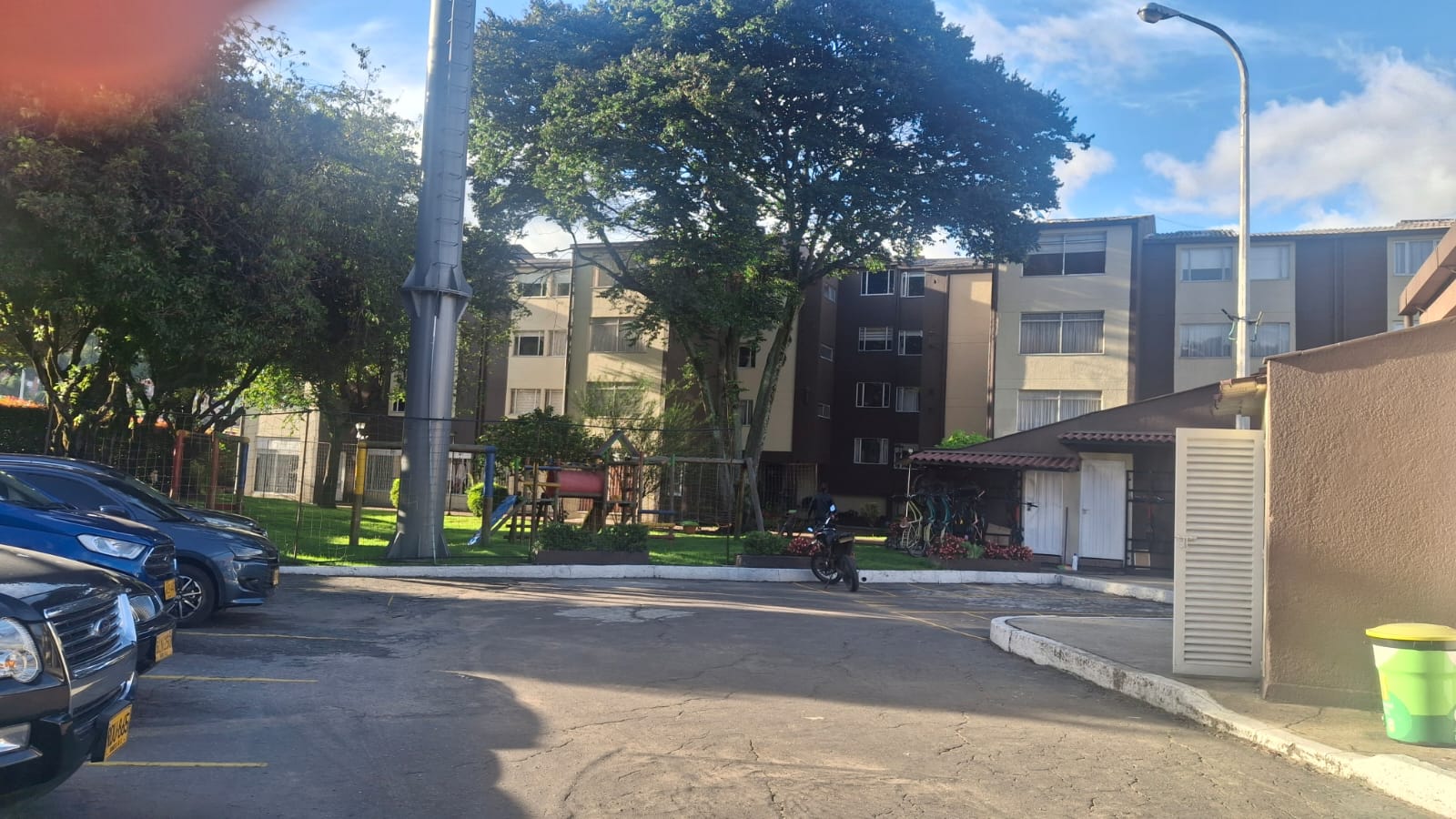 Apartamento en venta en Las Villas, Bogotá · foto 4 de 24