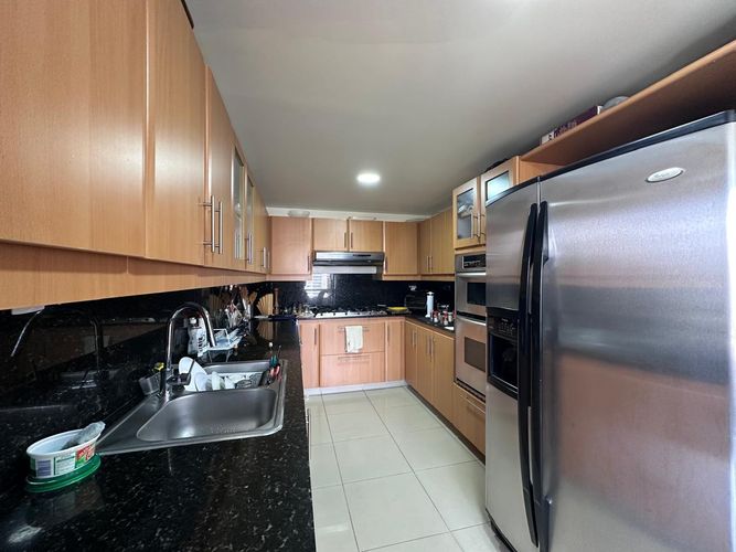 Apartamento de 3 alcobas en venta en El Poblado, Medellín, 212 m² · foto 7 de 20