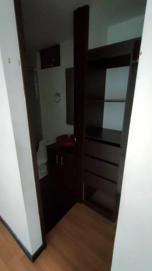 Apartamento de 4 alcobas en venta en Villemar, Bogotá, 104 m² · foto 7 de 20