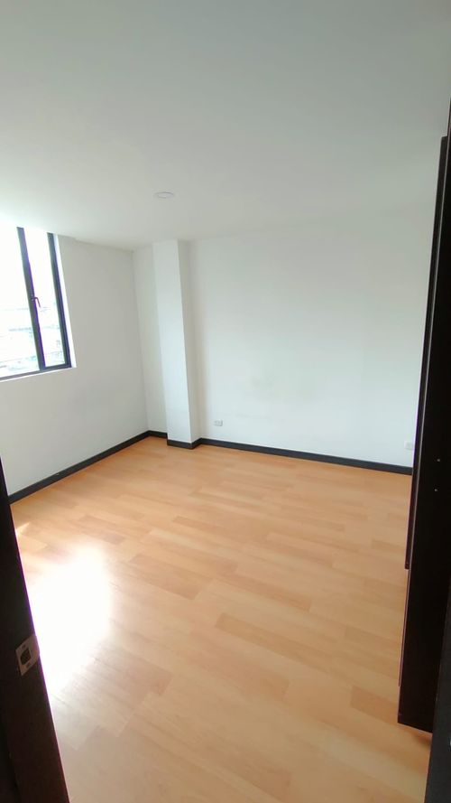Apartamento de 4 alcobas en venta en Villemar, Bogotá, 104 m² · foto 13 de 20