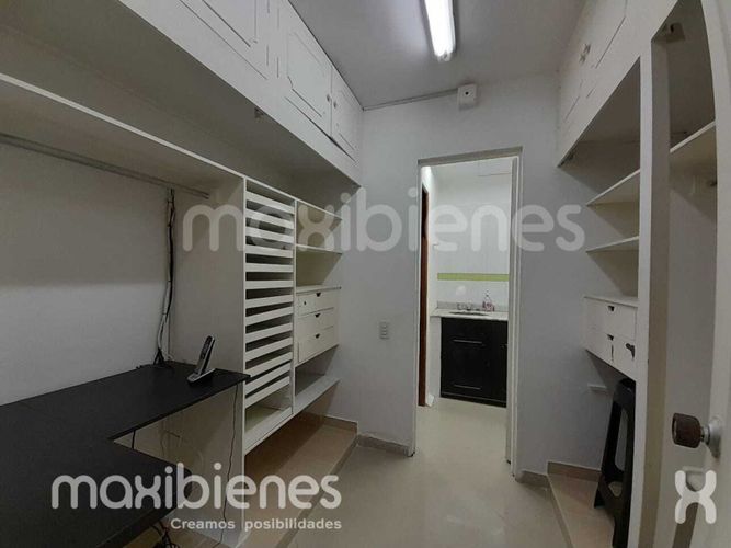 Oficina en arriendo en Santa Maria De Los Angeles, Medellín, 20 m² · foto 4 de 6