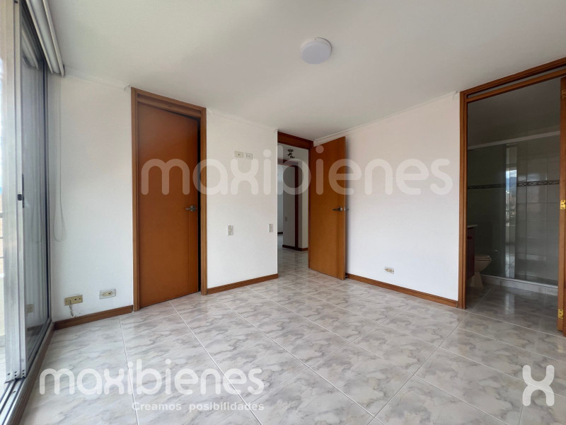 Apartamento en arriendo en El Poblado, Medellín · foto 6 de 17