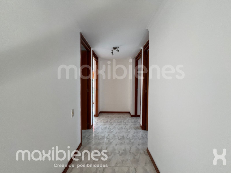 Apartamento en arriendo en El Poblado, Medellín · foto 7 de 17