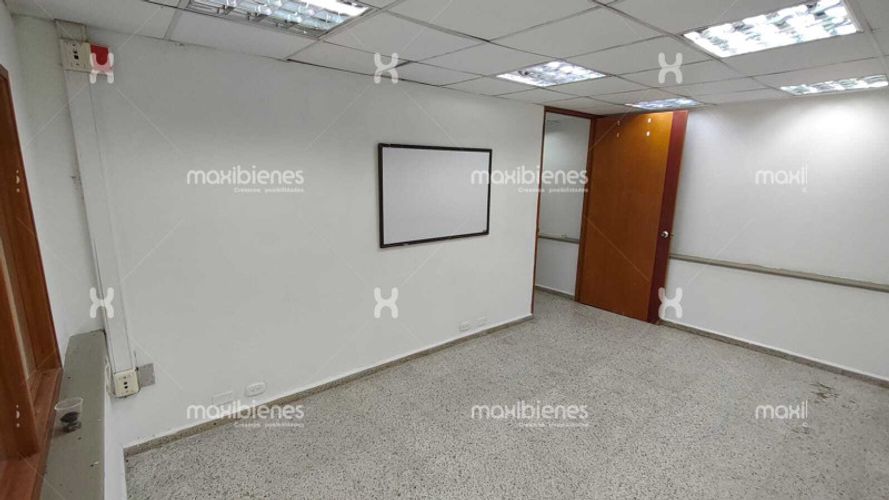 Bodega en arriendo en Vereda Zungo Carretera, Apartado, 4300 m² · foto 4 de 24
