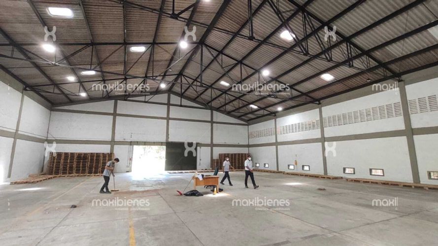 Bodega en arriendo en Vereda Zungo Carretera, Apartado, 4300 m² · foto 12 de 24