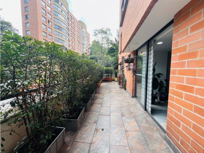 Apartamento en venta en El Campestre, Medellín · foto 8 de 24