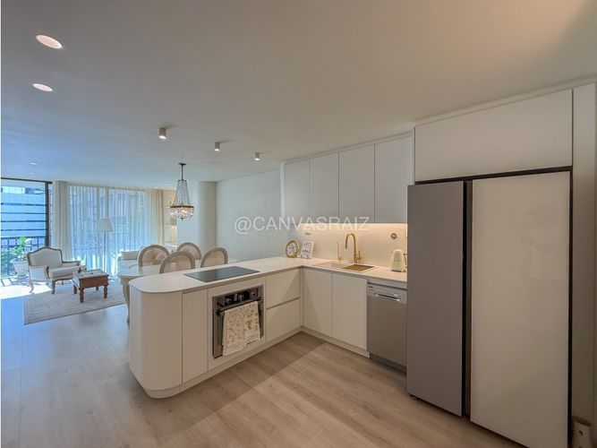 Apartamento de 2 alcobas en venta en El Poblado, Medellín, 88 m² · foto 4 de 16
