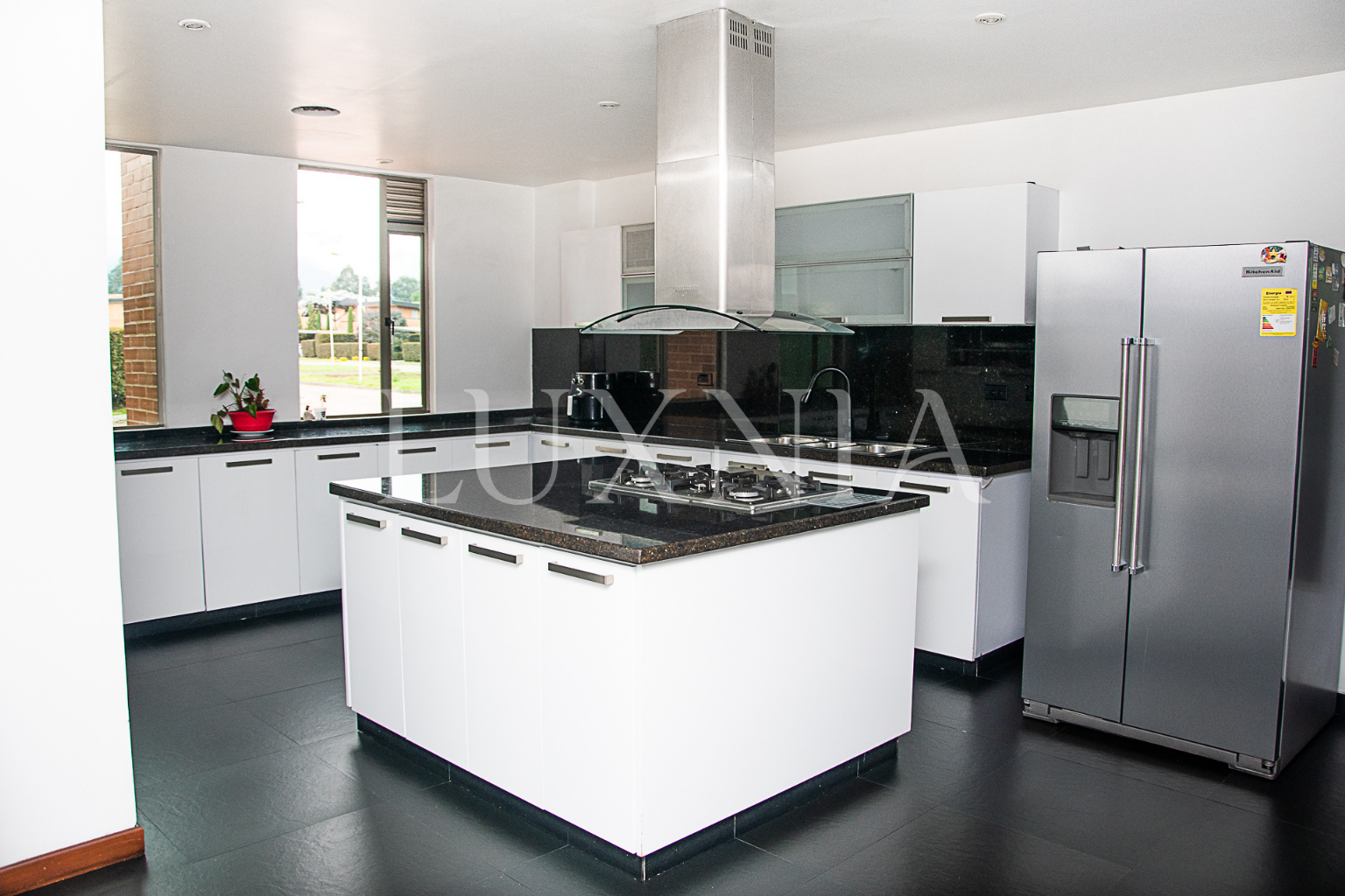 Casa en venta en Guaymaral, Bogotá · foto 4 de 16