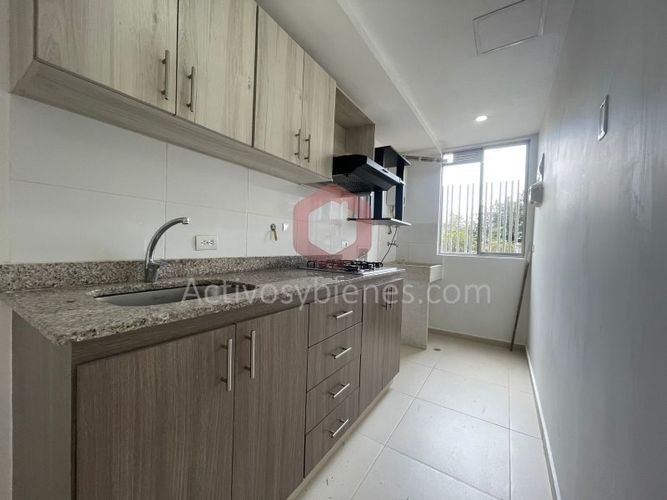 Apartamento de 3 alcobas en venta en Rionegro, 80 m² · foto 1 de 20