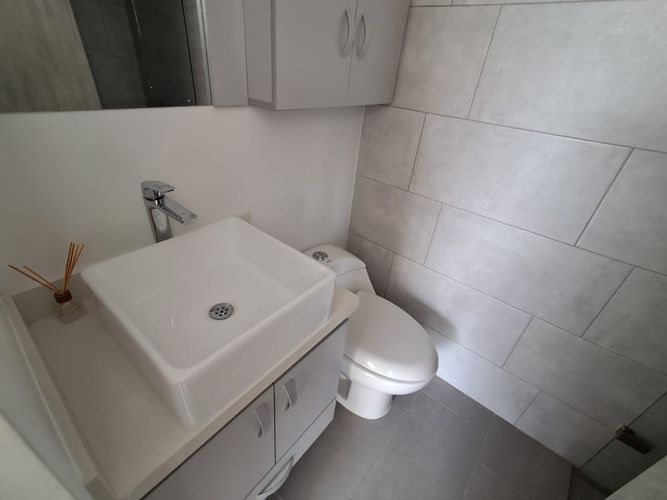 Apartamento de 2 alcobas en arriendo en Rionegro, 80 m² · foto 8 de 11