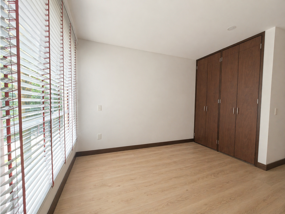 Apartamento en venta en Loma Del Chocho, Envigado · foto 13 de 24