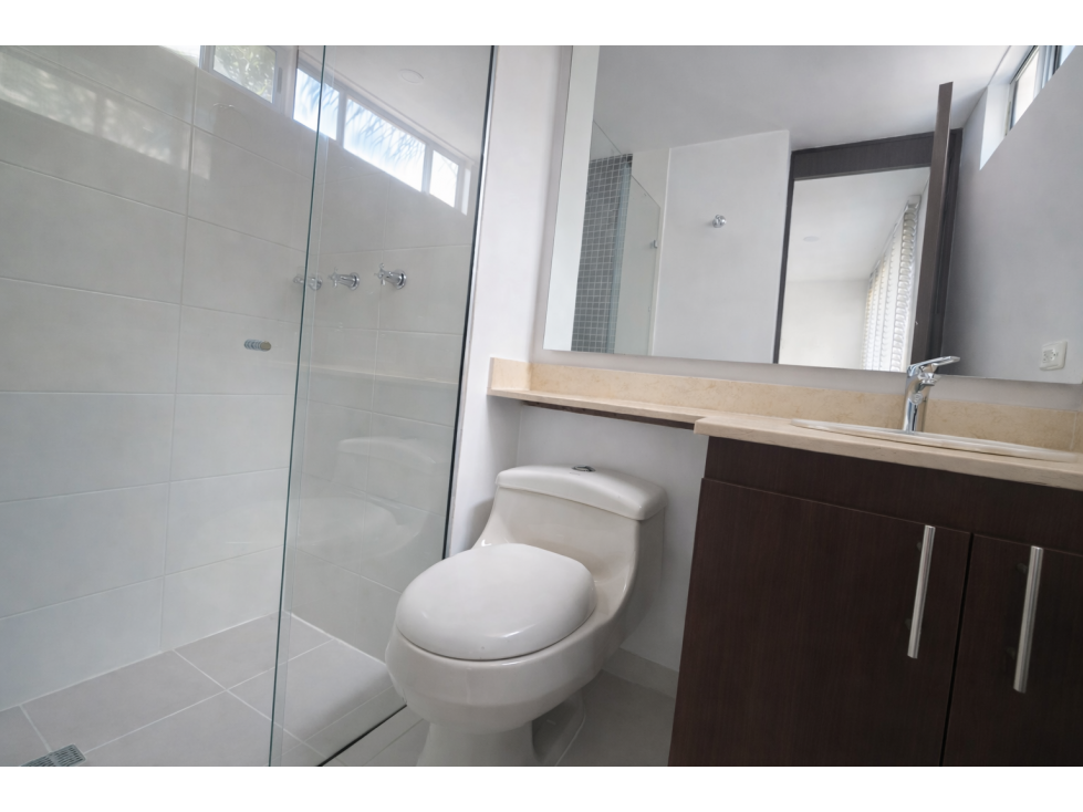 Apartamento en venta en Loma Del Chocho, Envigado · foto 19 de 24