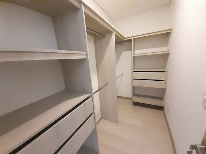 Apartamento de 3 alcobas en arriendo en Loma Del Escobero, Envigado, 147 m² · foto 4 de 17